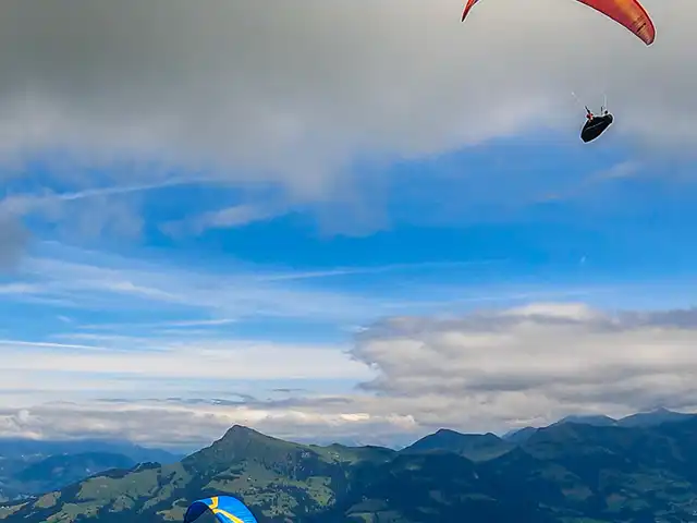 Tandem-Paragliden in Österreich