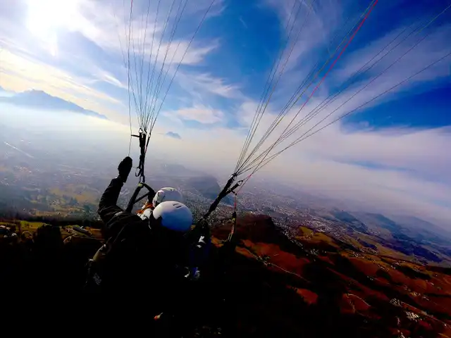 Tandemflug vom Gaisberg - Pilot und Foto: Hajo Smit