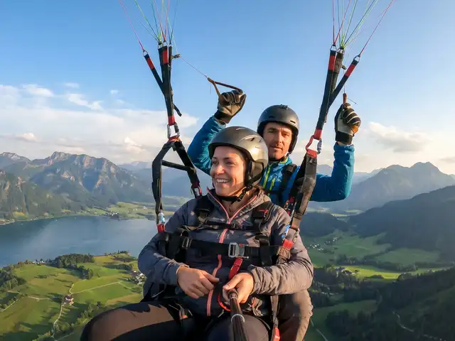 Tandemflug Zwölferhorn - der Wolfgangsee