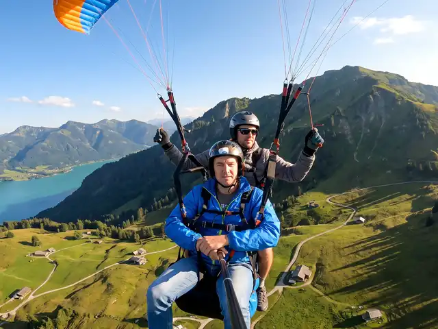 Tandemflug Zwölferhorn - der Wolfgangsee